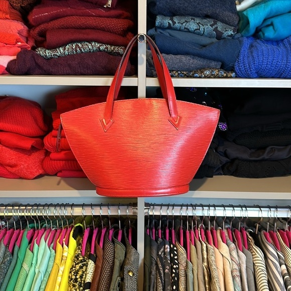 Authentic Louis Vuitton Epi Leather Saint Jaques shoulder bag - Picture 4 of 11